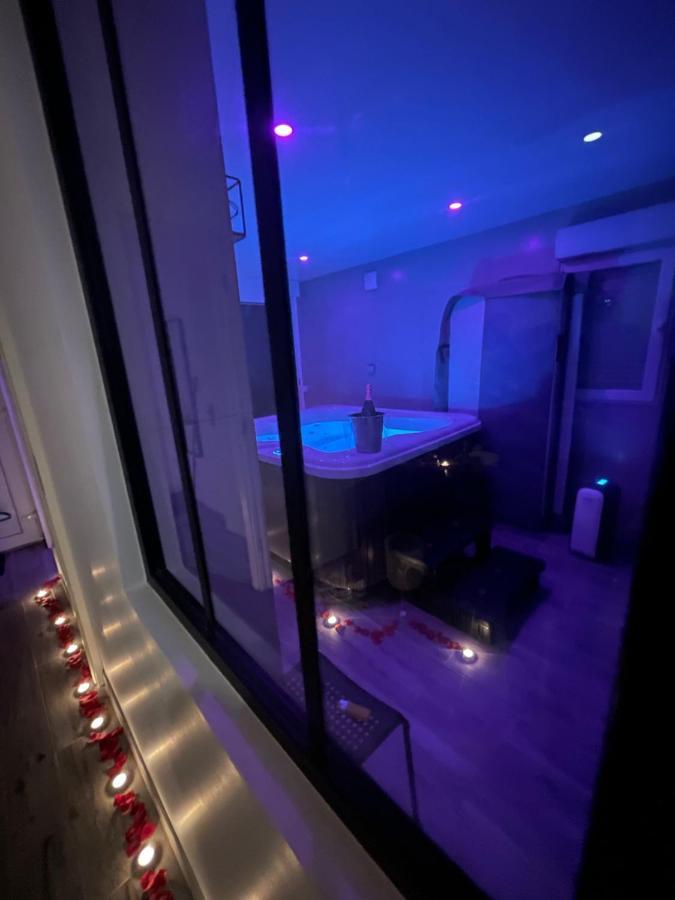 Jacuzzi Prive Arrivee Autonome Villa Conflans-Sainte-Honorine Eksteriør bilde