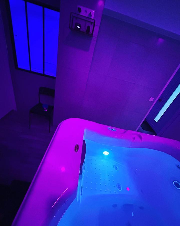 Jacuzzi Prive Arrivee Autonome Villa Conflans-Sainte-Honorine Eksteriør bilde